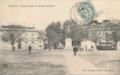 Carte postale ancienne Place et statue du Général Mellinet — Nantes (Loire-Atlantique)