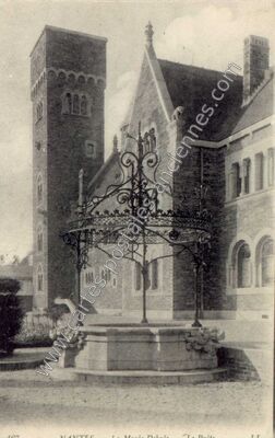 Carte postale ancienne Le Musée Dubois. - La Pompe — Nantes (Loire-Atlantique)