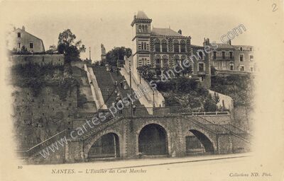 Carte postale ancienne L'Escalier des Cent Marches — Nantes (Loire-Atlantique)