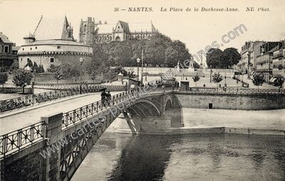 Carte postale ancienne La Place de la Duchesse-Anne — Nantes (Loire-Atlantique)