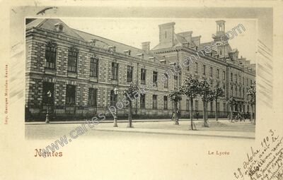Carte postale ancienne Le Lycée — Nantes (Loire-Atlantique)
