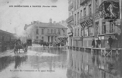 Carte postale ancienne Les inondations — Nantes (Loire-Atlantique)