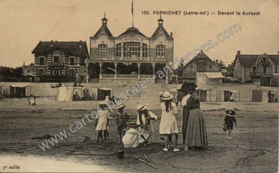 Carte postale ancienne Devant le Kursaal — Pornichet (Loire-Atlantique)