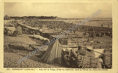 Carte postale ancienne Vue sur la Plage, prise du Remblai, vers la Pointe du Vieux-Pornichet — Pornichet (Loire-Atlantique)
