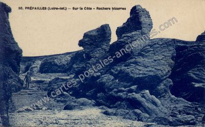 Carte postale ancienne Sur la Côte - Rochers bizarres — Préfailles (Loire-Atlantique)