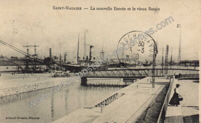 Carte postale ancienne La nouvelle Entrée et le vieux Bassin — Saint-Nazaire (Loire-Atlantique)