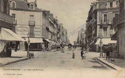 Carte postale ancienne La Rue de Nantes — Saint-Nazaire (Loire-Atlantique)