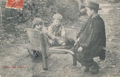 Carte postale ancienne Au Relais — Non Localisée (Lot)