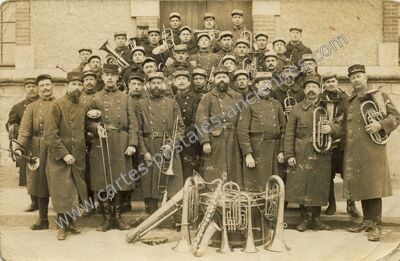 Carte postale ancienne Fanfare Militaire — Non Localisée (Lot)