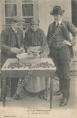 Carte postale ancienne Le Lot Pittoresque — Non Localisée (Lot)
