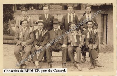 Carte postale ancienne Conscrits près du Carmel — Béduer (Lot)