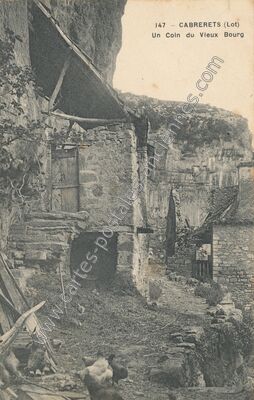 Carte postale ancienne Un Coin du Vieux Bourg — Cabrerets (Lot)