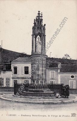 Carte postale ancienne Faubourg Saint-Georges, la Vierge de Pradier — Cahors (Lot)