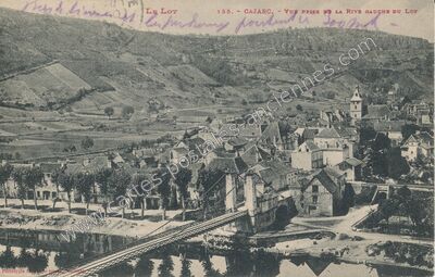 Carte postale ancienne Vue prise de la rive gauche du Lot — Cajarc (Lot)