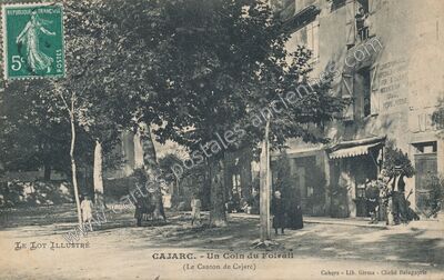 Carte postale ancienne Un Coin du Foirail — Cajarc (Lot)