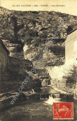Carte postale ancienne Les Grottes — Corn (Lot)