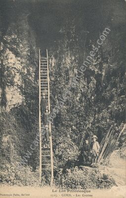 Carte postale ancienne Le Lot Pittoresque - Les Grottes — Corn (Lot)