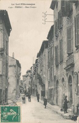 Carte postale ancienne Rue d'Anjou — Figeac (Lot)