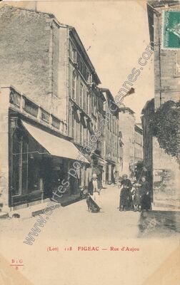 Carte postale ancienne Rue d'Aujou — Figeac (Lot)
