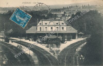 Carte postale ancienne La Gare — Figeac (Lot)