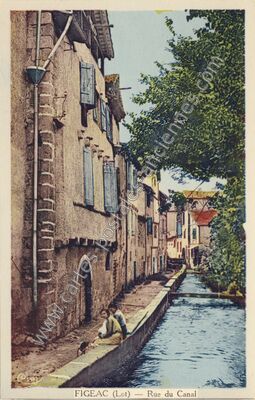 Carte postale ancienne Rue du Canal — Figeac (Lot)
