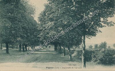 Carte postale ancienne Esplanade du Calvaire — Figeac (Lot)