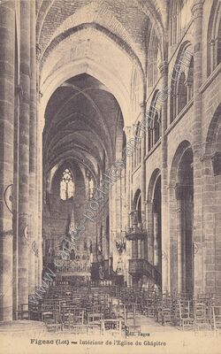 Carte postale ancienne Intérieur de l'Eglise du Ghâpitre — Figeac (Lot)