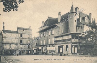 Carte postale ancienne Place des Sabois — Figeac (Lot)