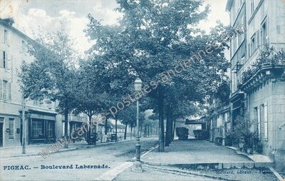 Carte postale ancienne Boulevard Labernade — Figeac (Lot)