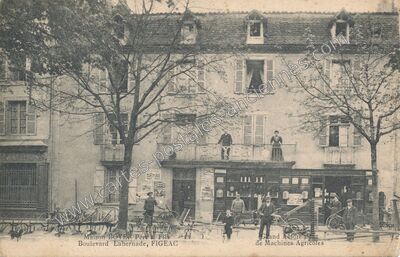 Carte postale ancienne Maison BOYER Père & Fils, Grand Assortiment de Machines Agricoles — Figeac (Lot)