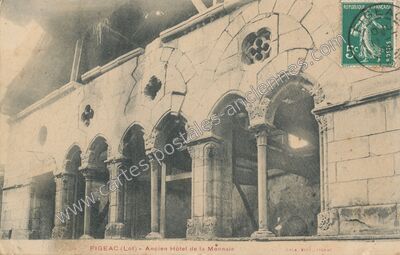 Carte postale ancienne Ancien Hôtel de la Monnaie — Figeac (Lot)