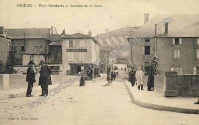 Carte postale ancienne Pont Gambetta et Avenue de la Gare — Figeac (Lot)