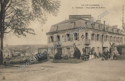 Carte postale ancienne Vue prise de la Gaie — Figeac (Lot)
