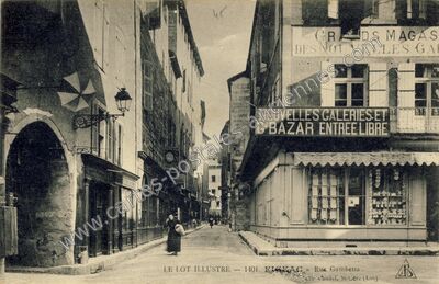 Carte postale ancienne Rue Gambetta — Figeac (Lot)