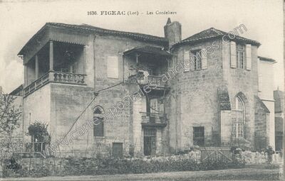 Carte postale ancienne Les Cordeliers — Figeac (Lot)