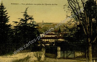 Carte postale ancienne Vue générale vue prise du Chemin de Fer — Figeac (Lot)