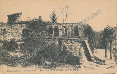Carte postale ancienne Le Jardin du Collège — Figeac (Lot)