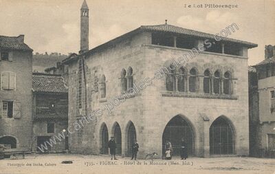 Carte postale ancienne Hôtel de la Monnaie — Figeac (Lot)