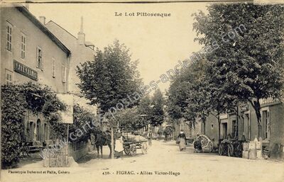 Carte postale ancienne Le Lot Pittoresque — Figeac (Lot)