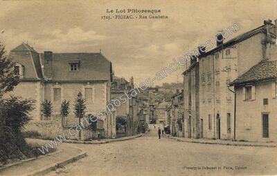 Carte postale ancienne Rue Gambetta — Figeac (Lot)
