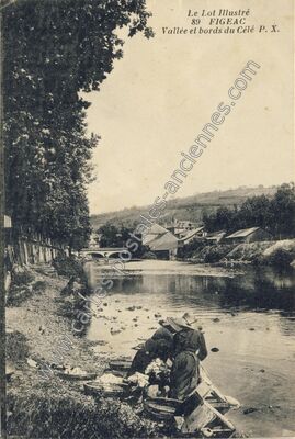 Carte postale ancienne Vallée et bords du Célé — Figeac (Lot)