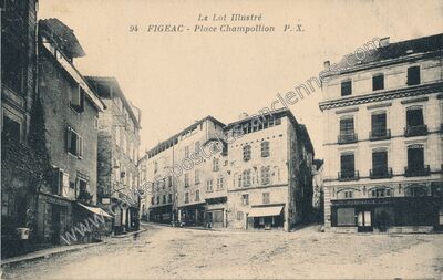 Carte postale ancienne Place Champollion — Figeac (Lot)