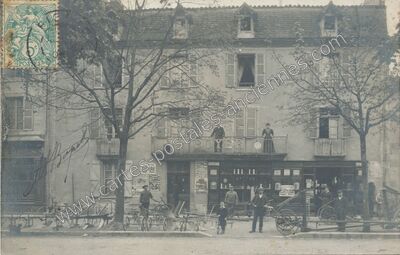 Carte postale ancienne ROGER — Figeac (Lot)