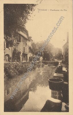 Carte postale ancienne Faubourg du Pin — Figeac (Lot)