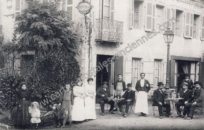 Carte postale ancienne HOTEL — Figeac (Lot)