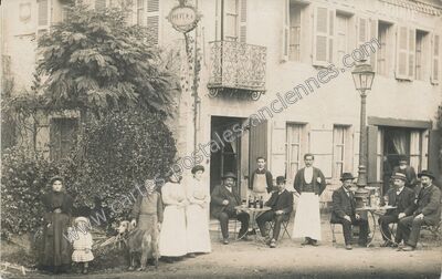 Carte postale ancienne Hôtel — Figeac (Lot)