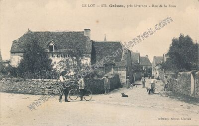 Carte postale ancienne Près Livernon - Rue de lo Foun — Grèzes (Lot)