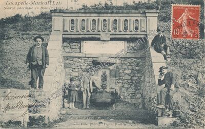 Carte postale ancienne Source Thermale du Bois Boudet — Lacapelle-Marival (Lot)