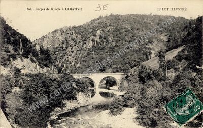 Carte postale ancienne Gorges de la Cère — Lamativie (Lot)