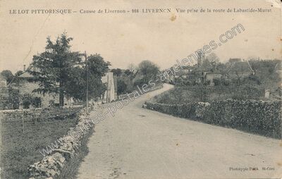 Carte postale ancienne Causse de Livernon - Vue prise de la route de Labastide-Murat — Livernon (Lot)